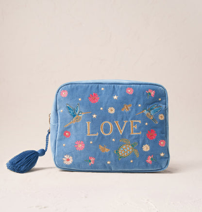 Give Love Wash Bag