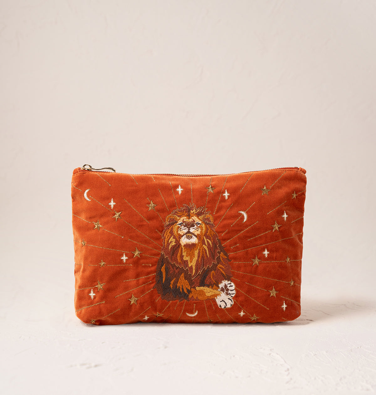 Mystical Lion Everyday Pouch