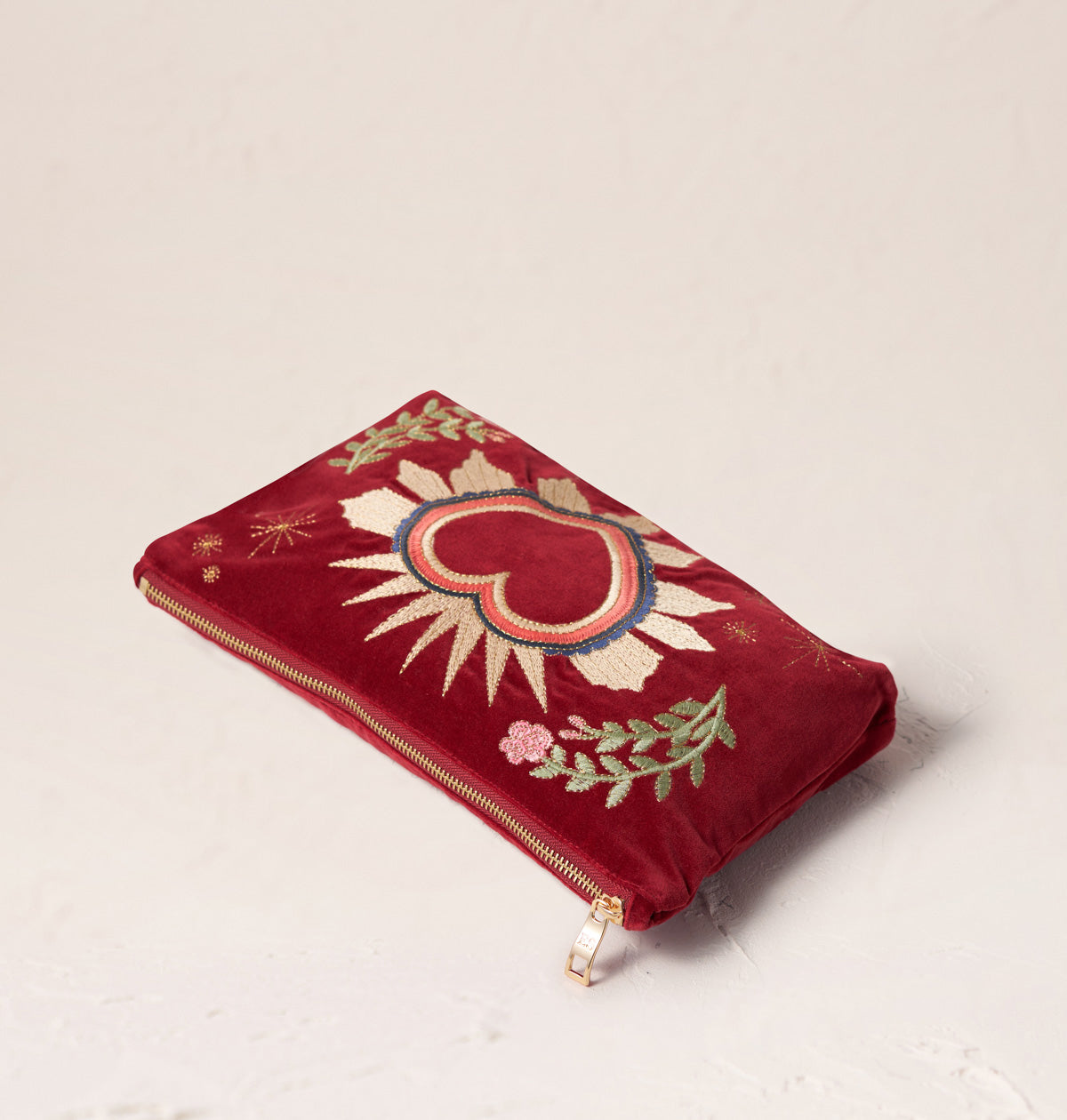 Sacred Heart Everyday Pouch