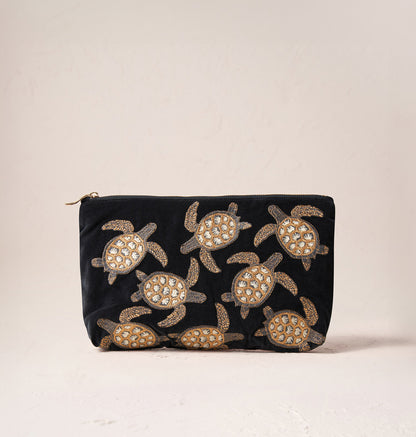 Turtle Conservation Everyday Pouch